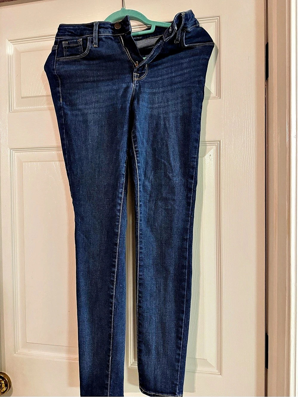 Old Navy Rockstar Super Skinny Secret Slim Pockets Jeans in Blue